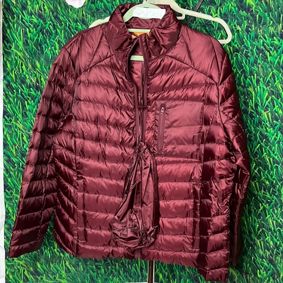 SPORTO puffer with bag to stuff it in great fro trips for packing 70 down - Picture 1 of 9